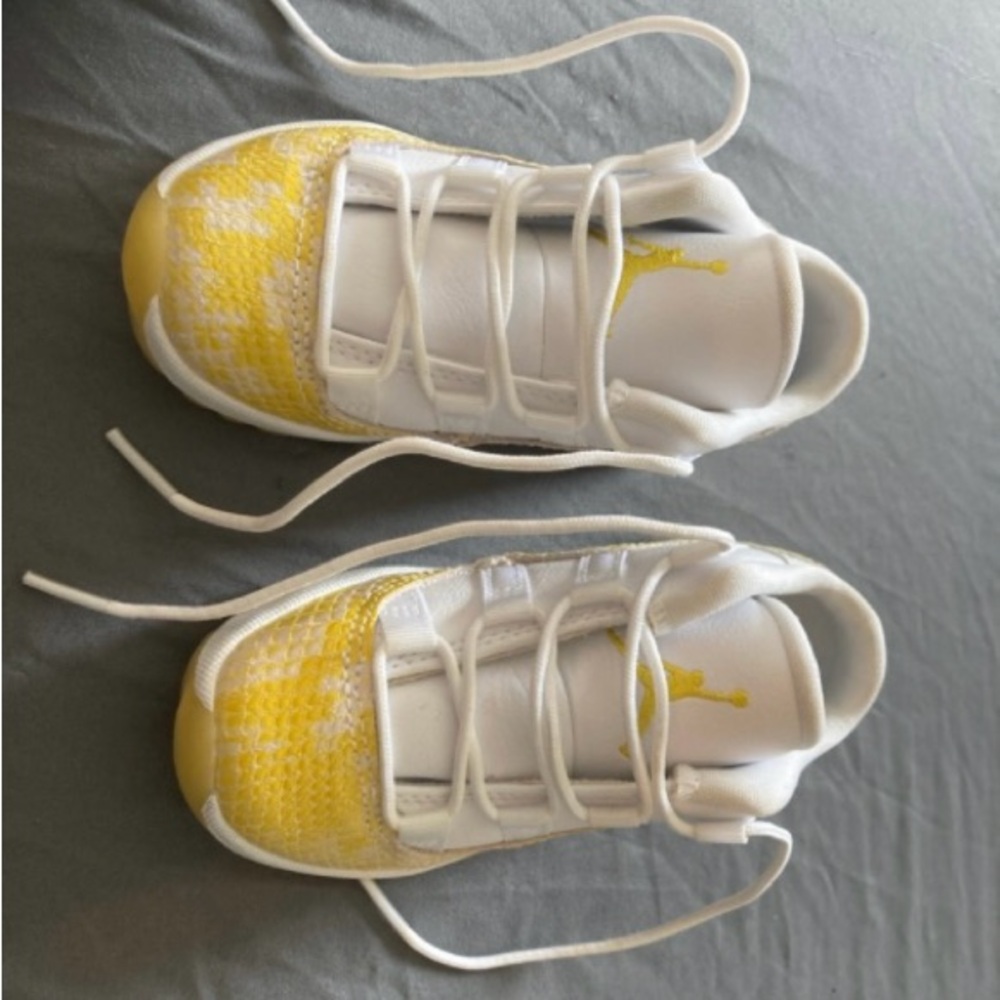 Jordan 11s 9C toddler sneakers White Yellow